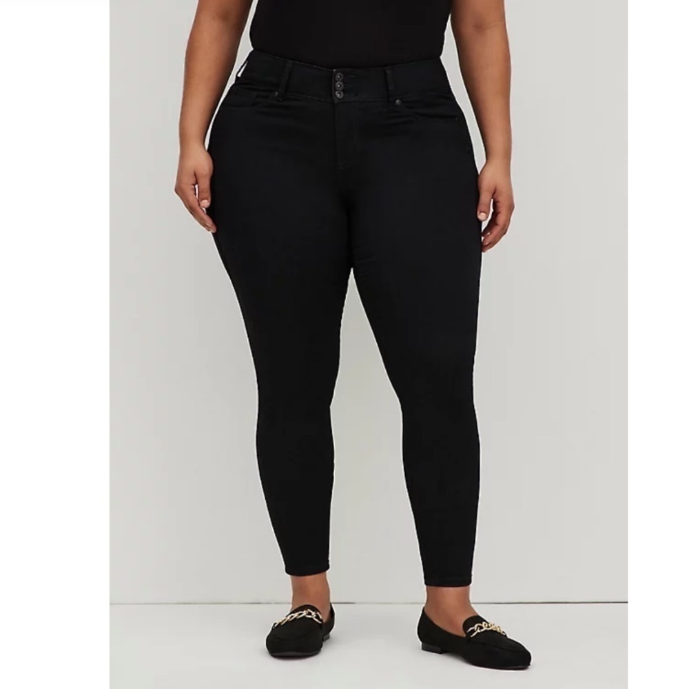 Torrid 24R JEGGING soft stretchy BLACK - Picture 1 of 11